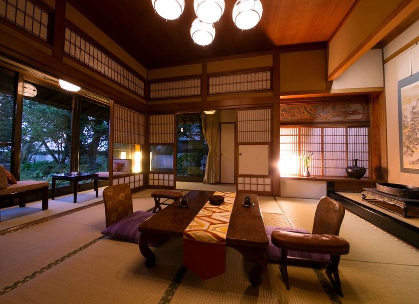 Dining room Photo