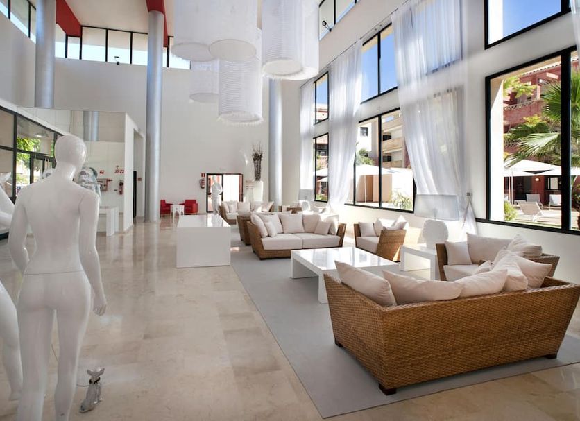 Lobby Photo