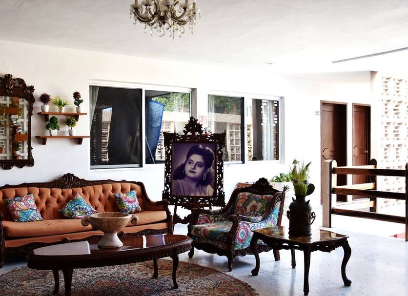 Lounge Photo
