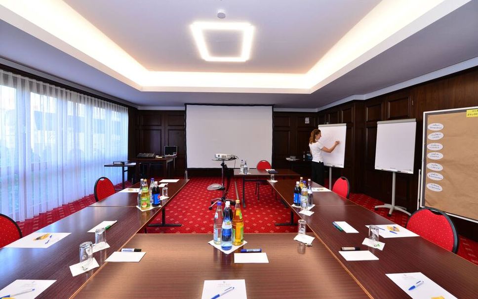 Conference room Photo