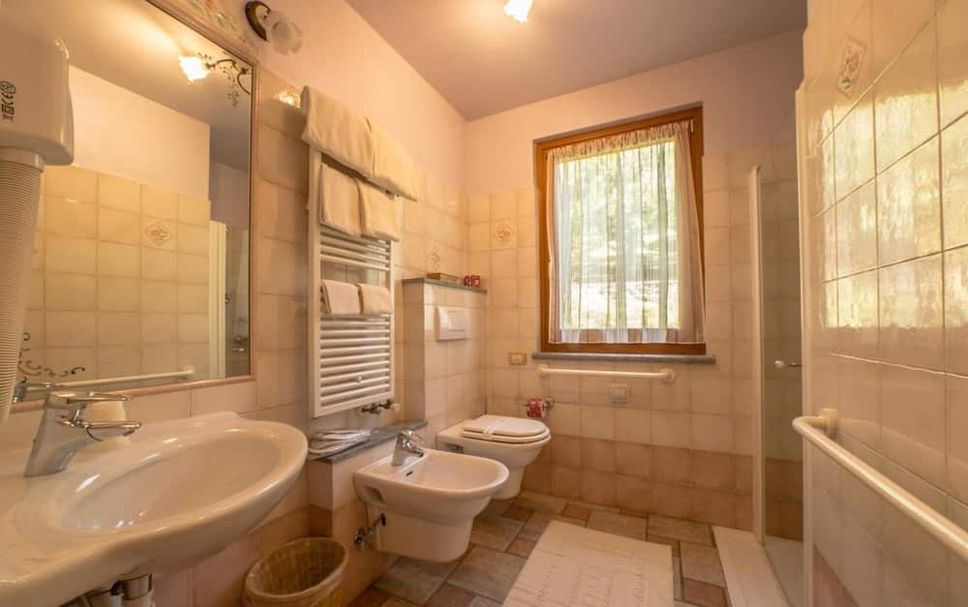 Bathroom Photo