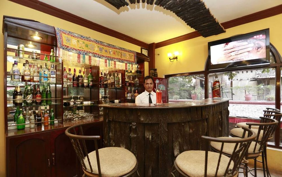 Bar Photo