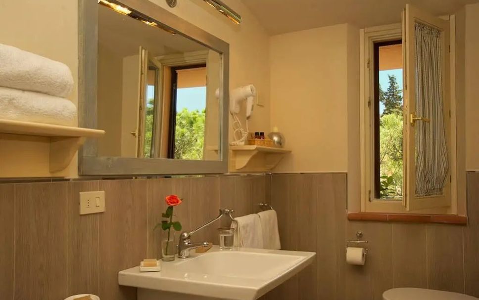 Bathroom Photo