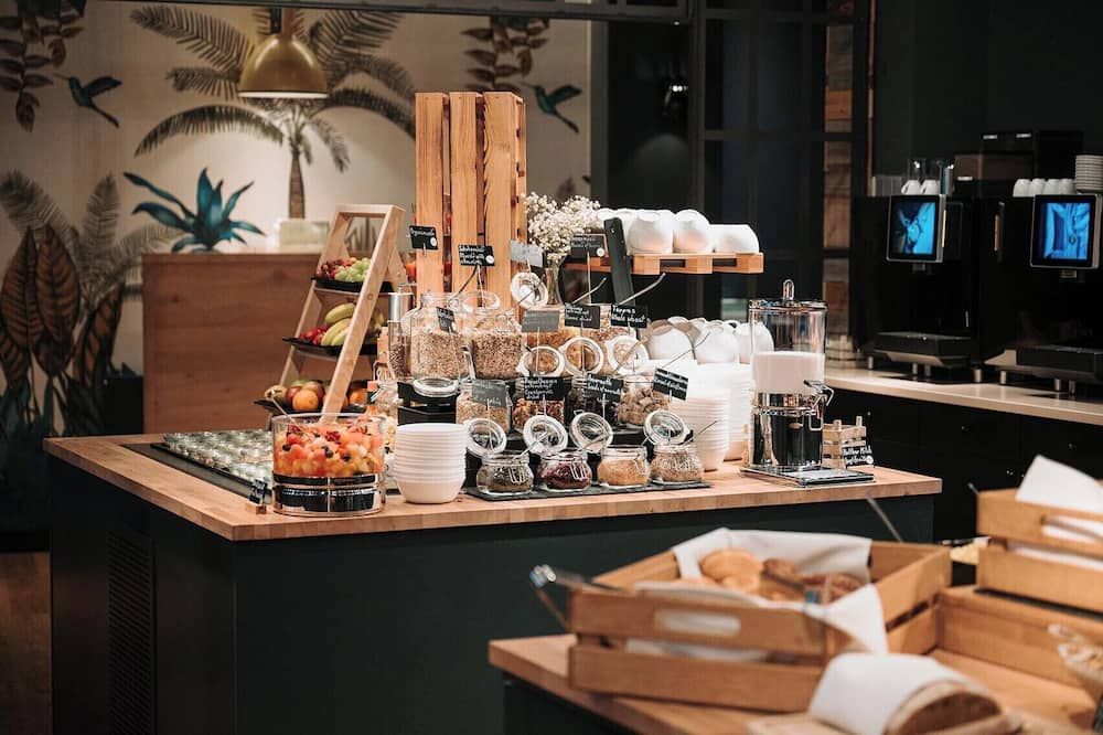 Buffet Photo
