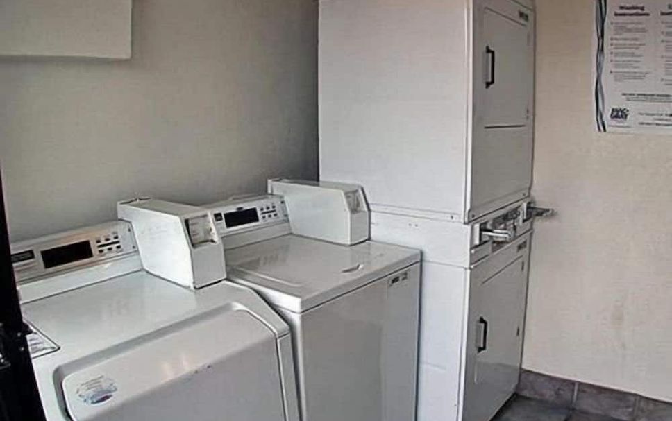 Laundry facility Photo