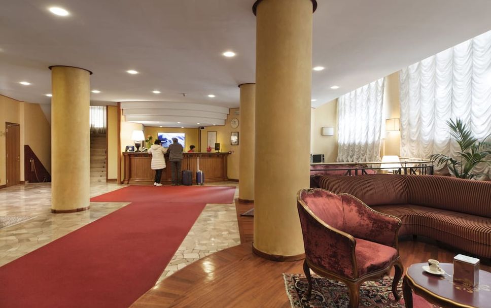 Lobby Photo