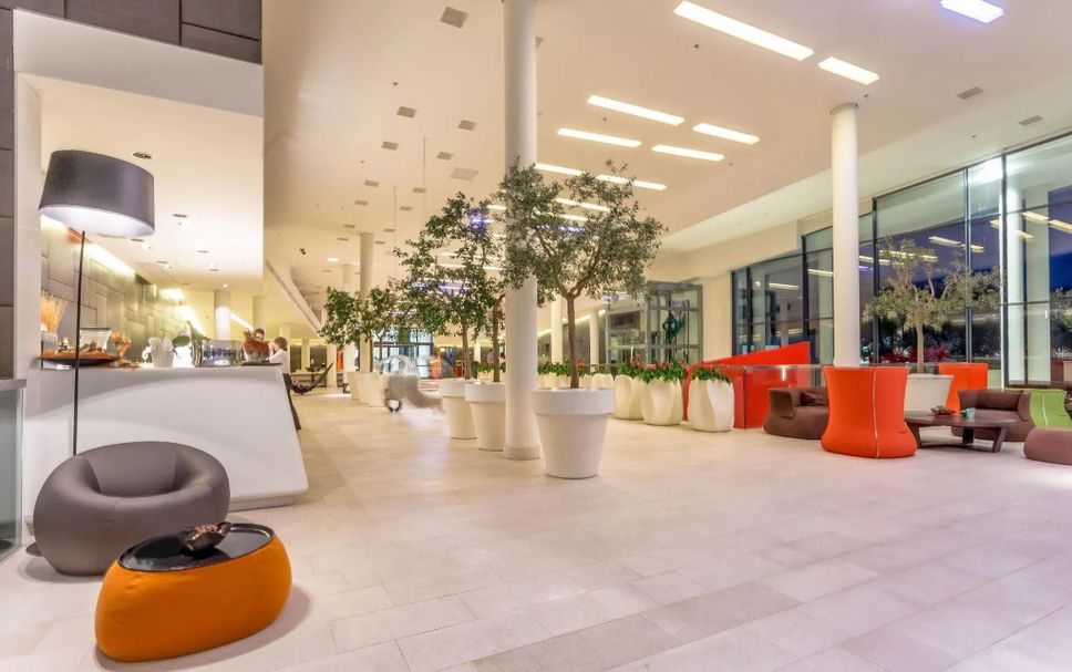 Lobby Photo