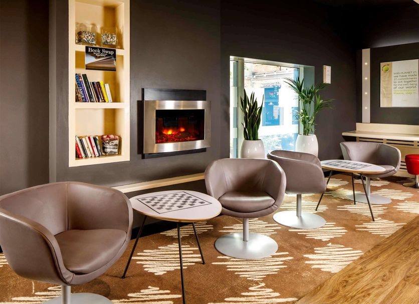 Lounge Photo