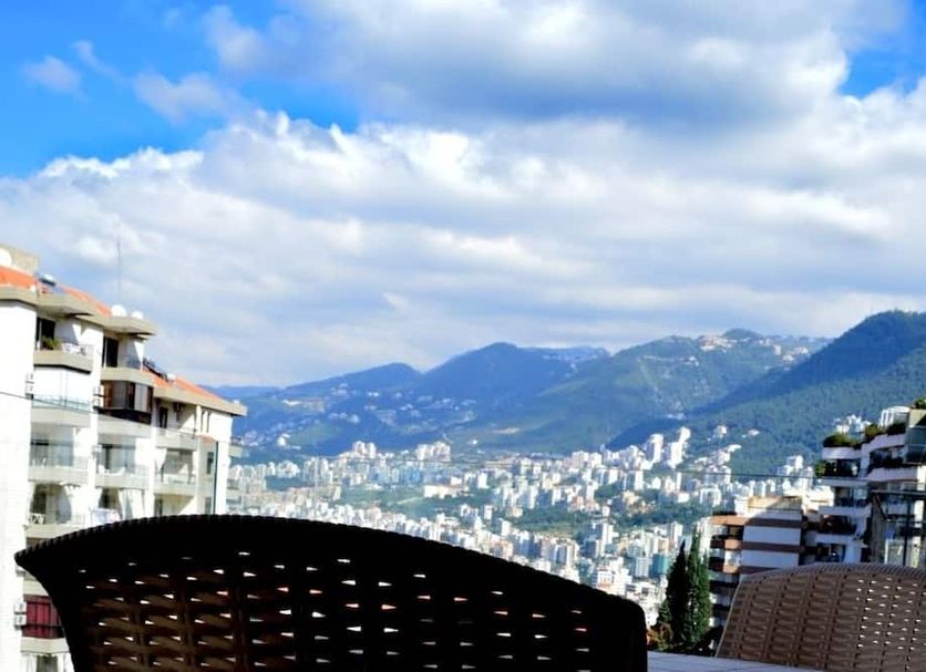 Balcony Photo