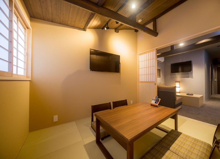 Dining room Photo
