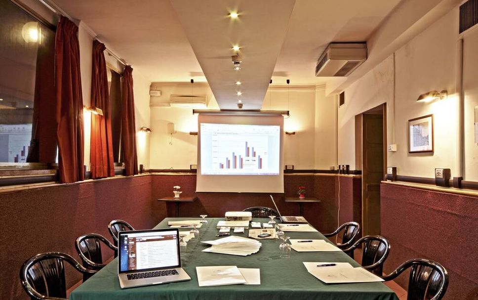 Conference room Photo