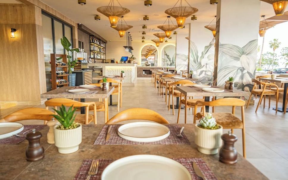 Restaurant Photo