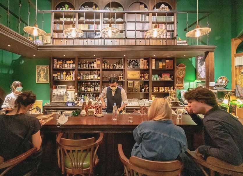 Bar Photo