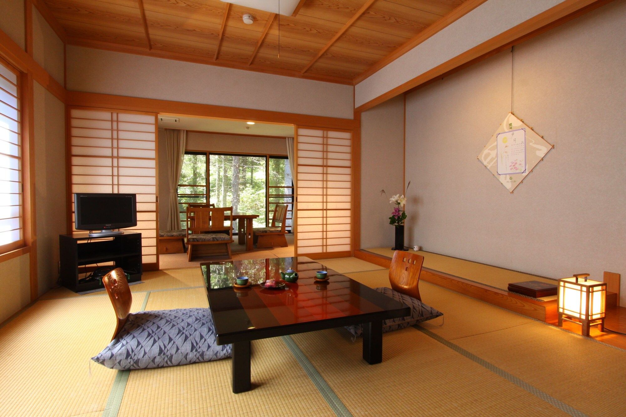 Dining room Photo