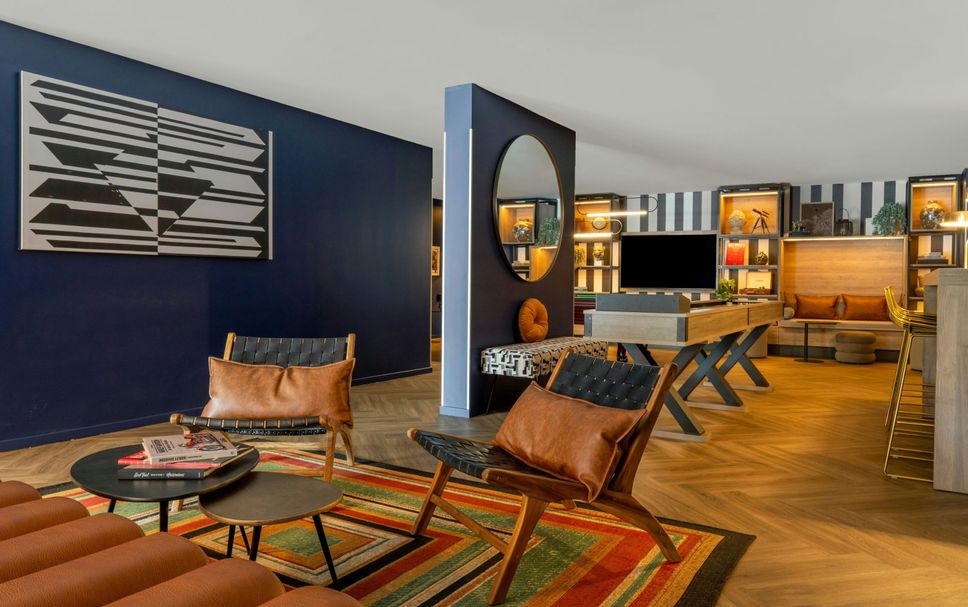 Lounge Photo