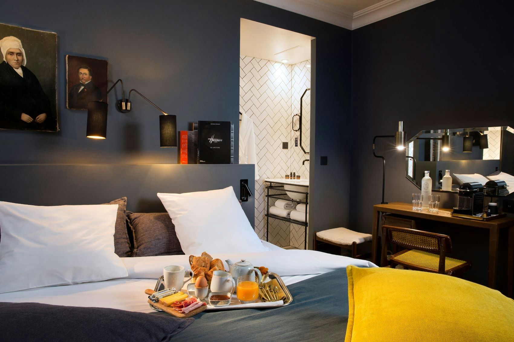 Bedroom Photo
