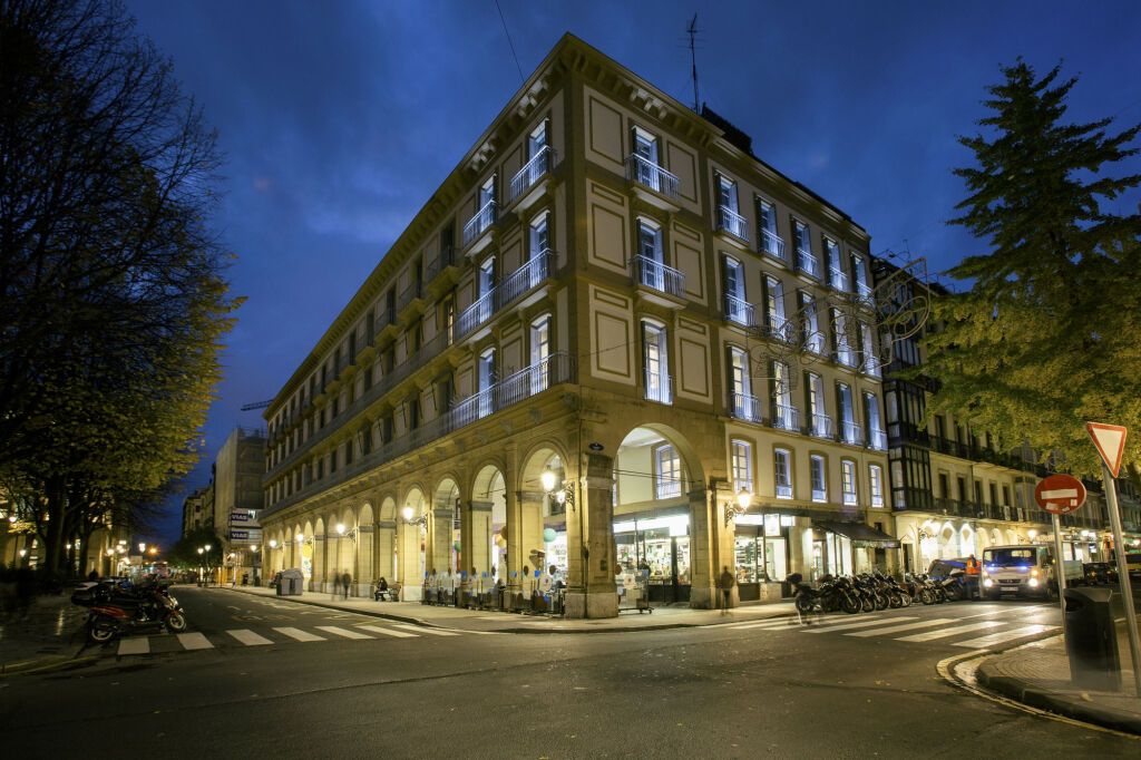 Building Photo