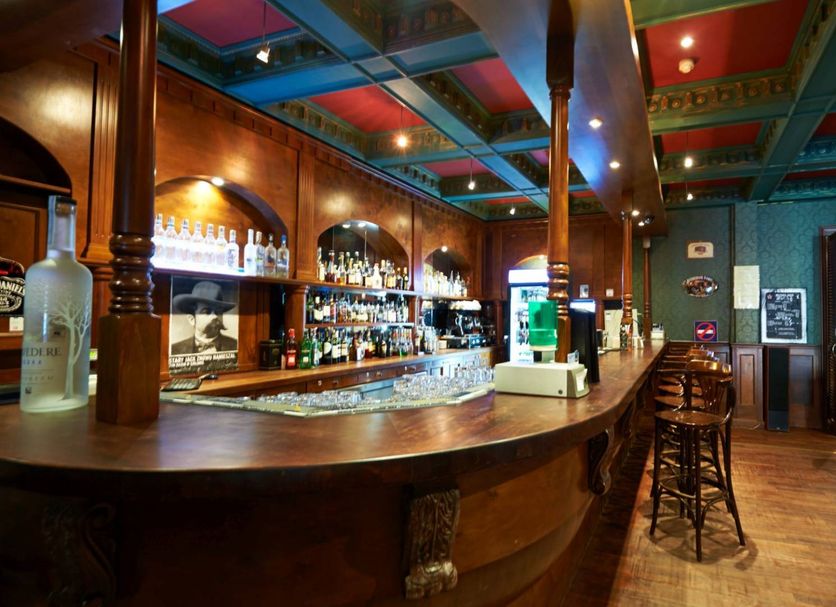 Bar Photo