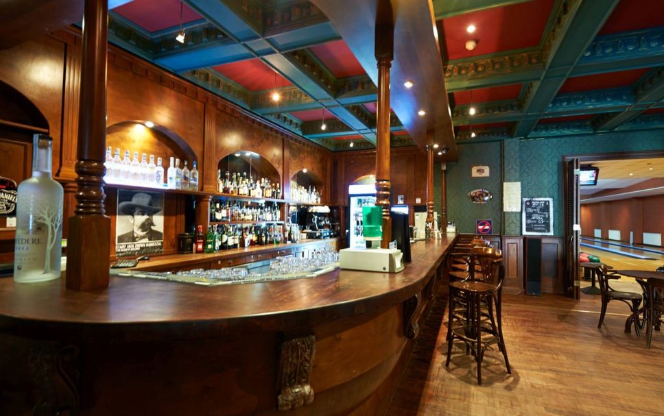 Bar Photo