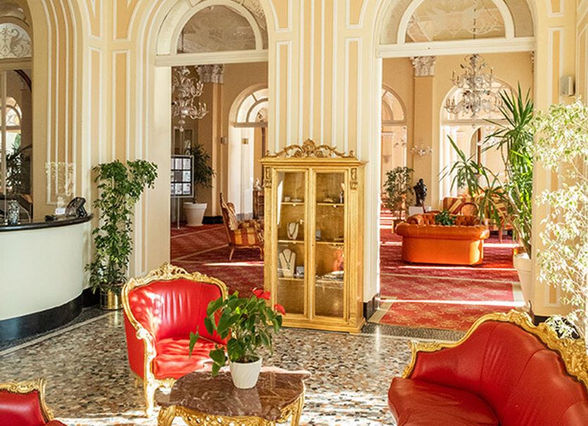 Lobby Photo