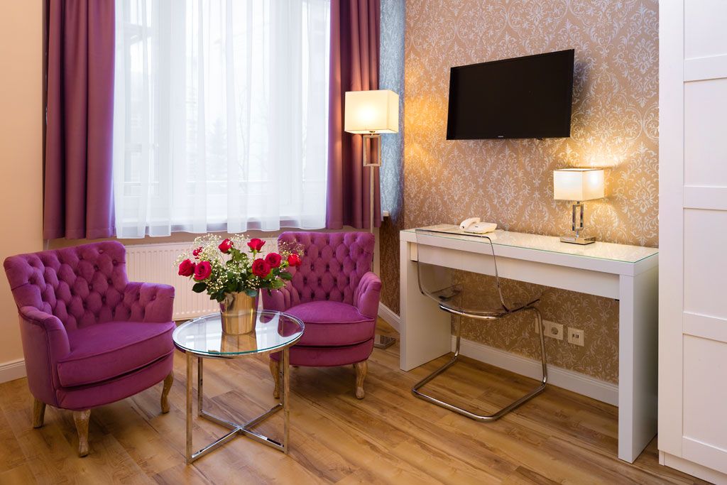Room amenity