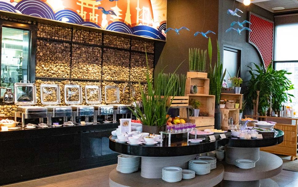 Buffet Photo