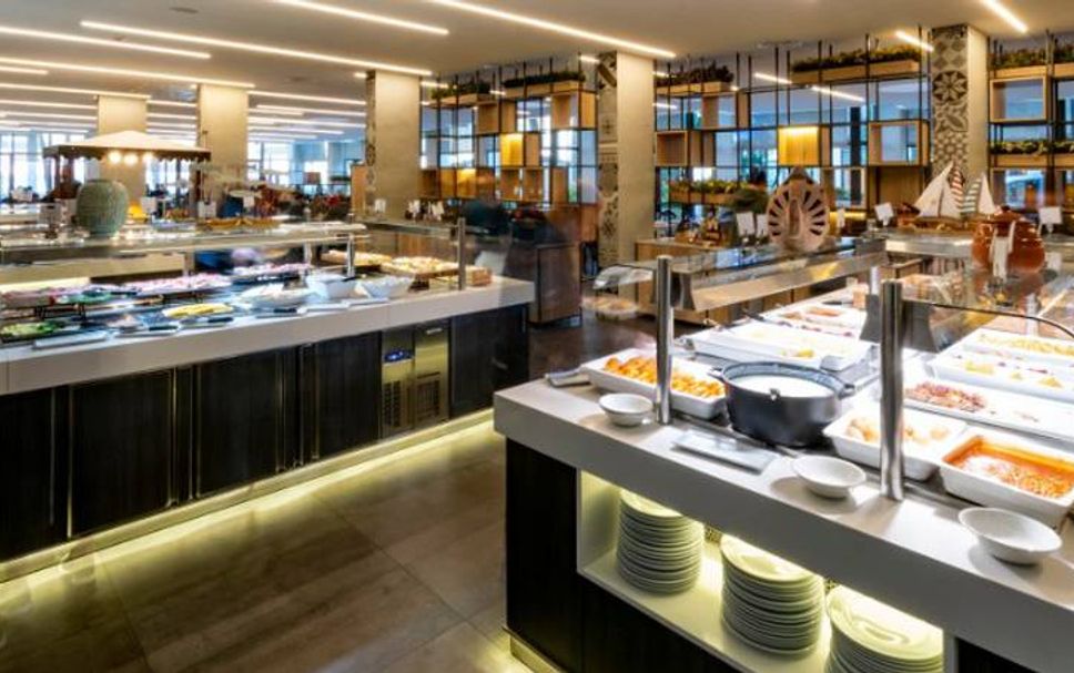 Buffet Photo