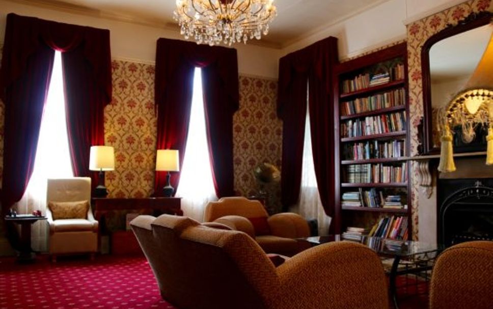 Lounge Photo