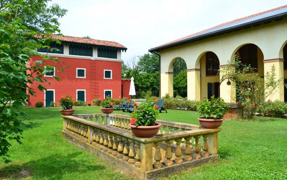 Outdoor view Photo